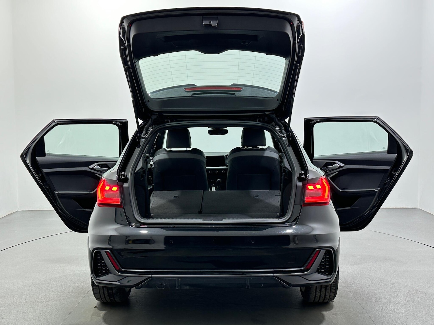 Used Audi A1 for sale - 77267232: Photo 41