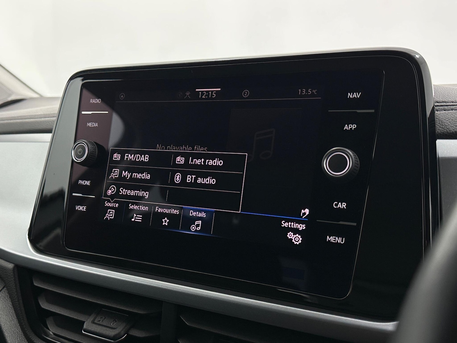 Used Volkswagen T-Roc 2022 for sale - 76878634: Photo 23