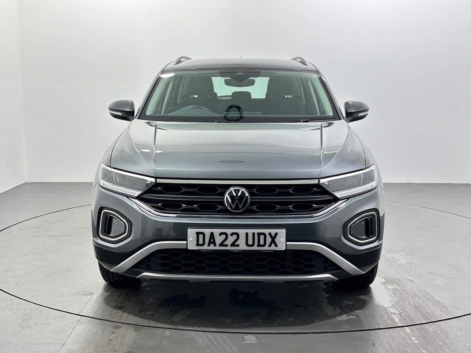 Used Volkswagen T-Roc 2022 for sale - 76878634: Photo 3