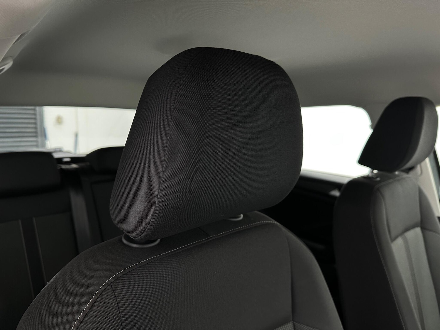 Used Volkswagen T-Roc 2022 for sale - 76878634: Photo 30