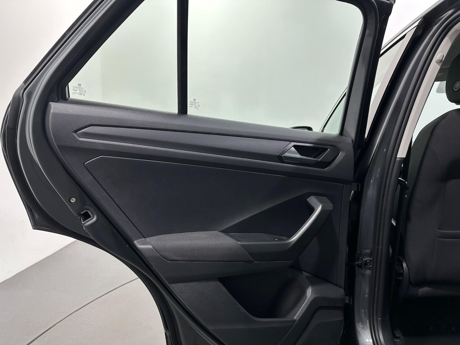 Used Volkswagen T-Roc 2022 for sale - 76878634: Photo 39