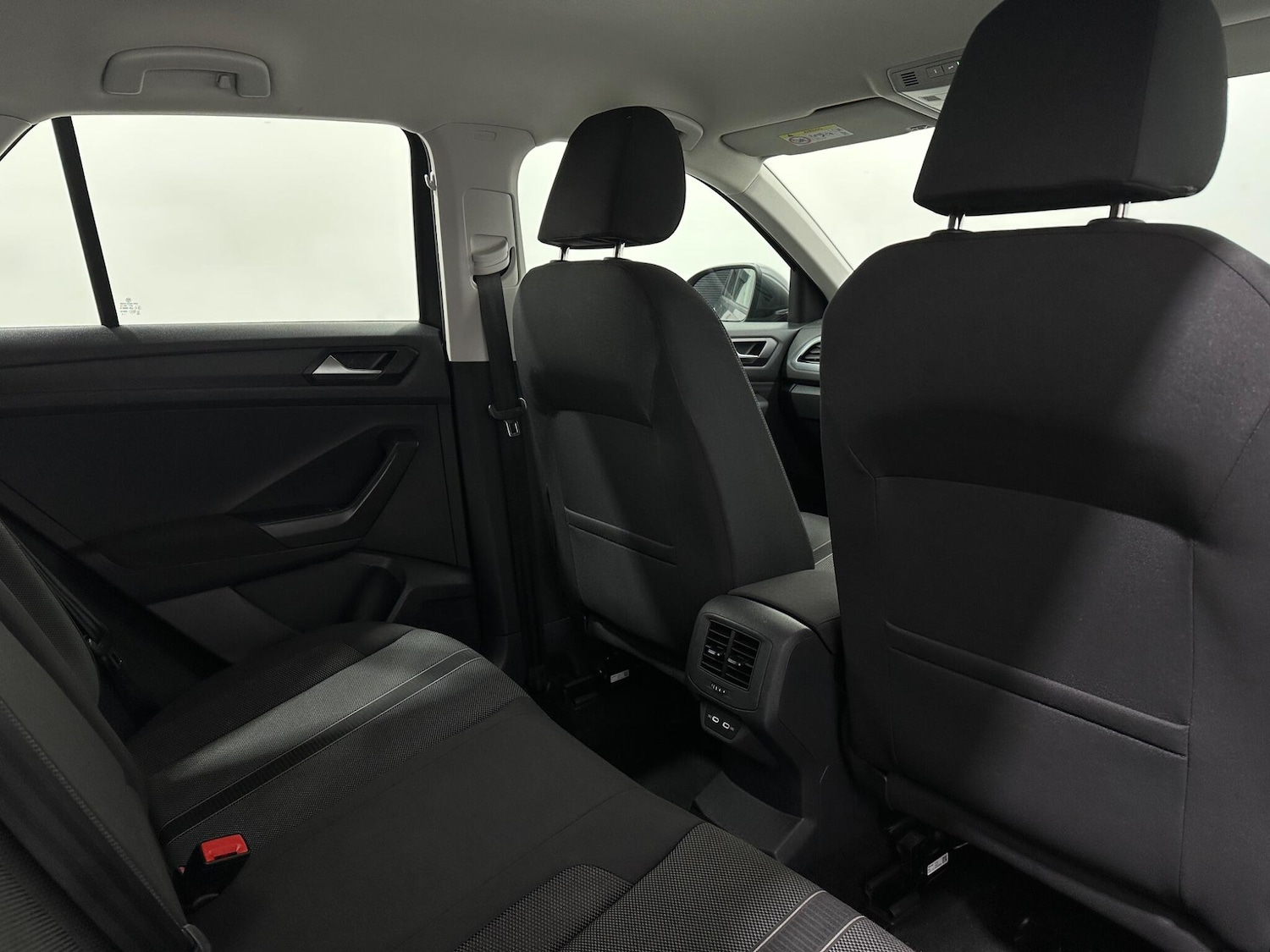 Used Volkswagen T-Roc 2022 for sale - 76878634: Photo 40