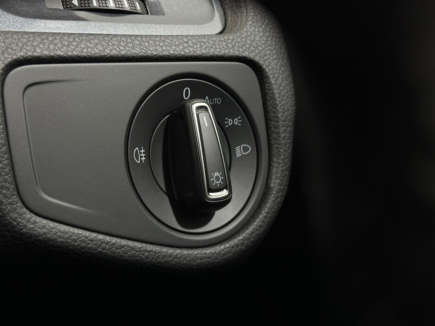 Used Volkswagen Golf 2018 for sale - 77440136: Photo 18