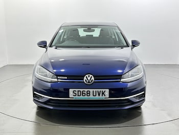 Used Volkswagen Golf 2018 for sale - 77440136: Photo