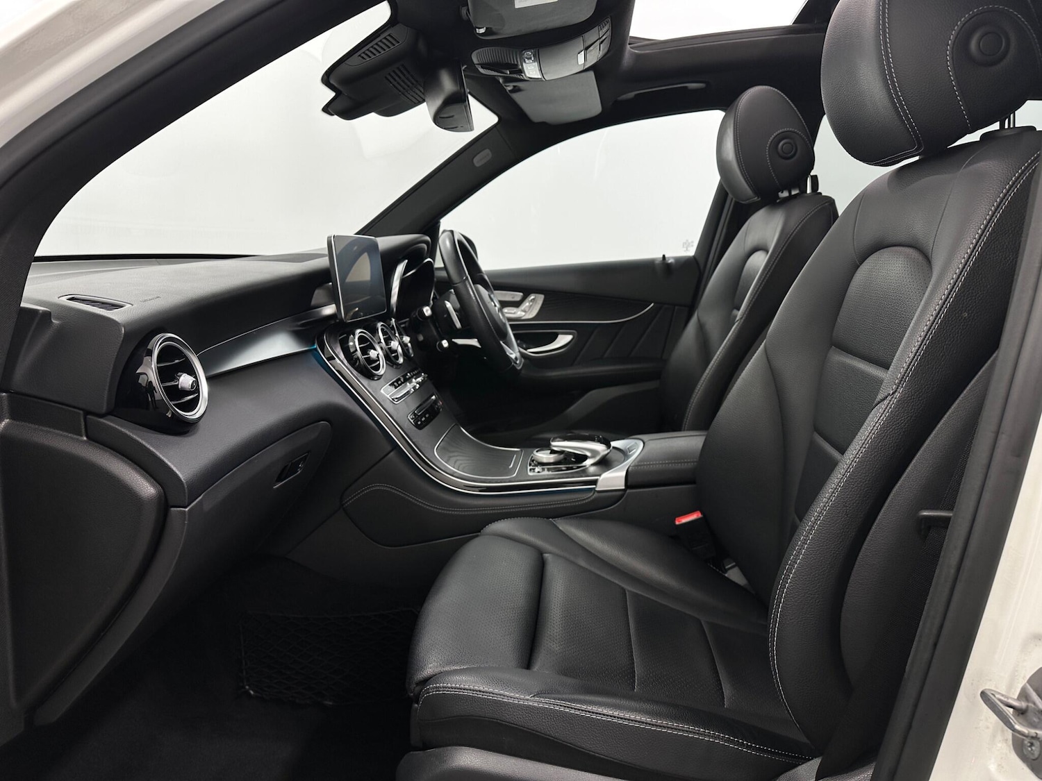 Used Mercedes-Benz GLC 2017 for sale - 77709887: Photo 36