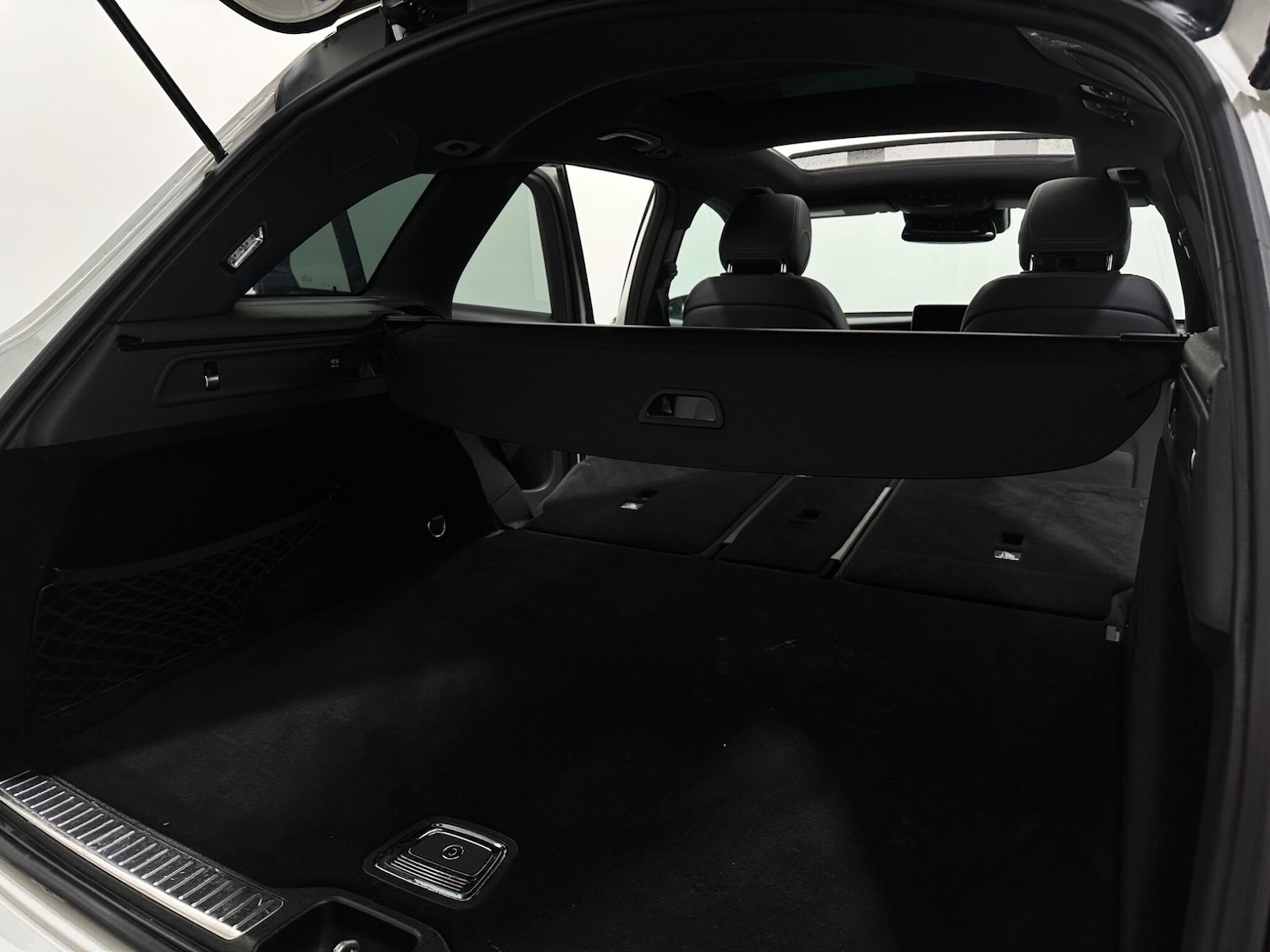 Used Mercedes-Benz GLC 2017 for sale - 77709887: Photo 47