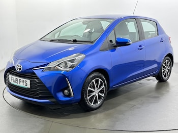 Used Toyota Yaris 2019 for sale - 78891039: Photo