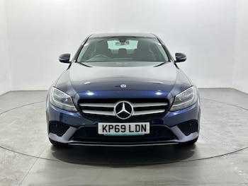 Used Mercedes-Benz C Class 2019 for sale - 79169678: Photo