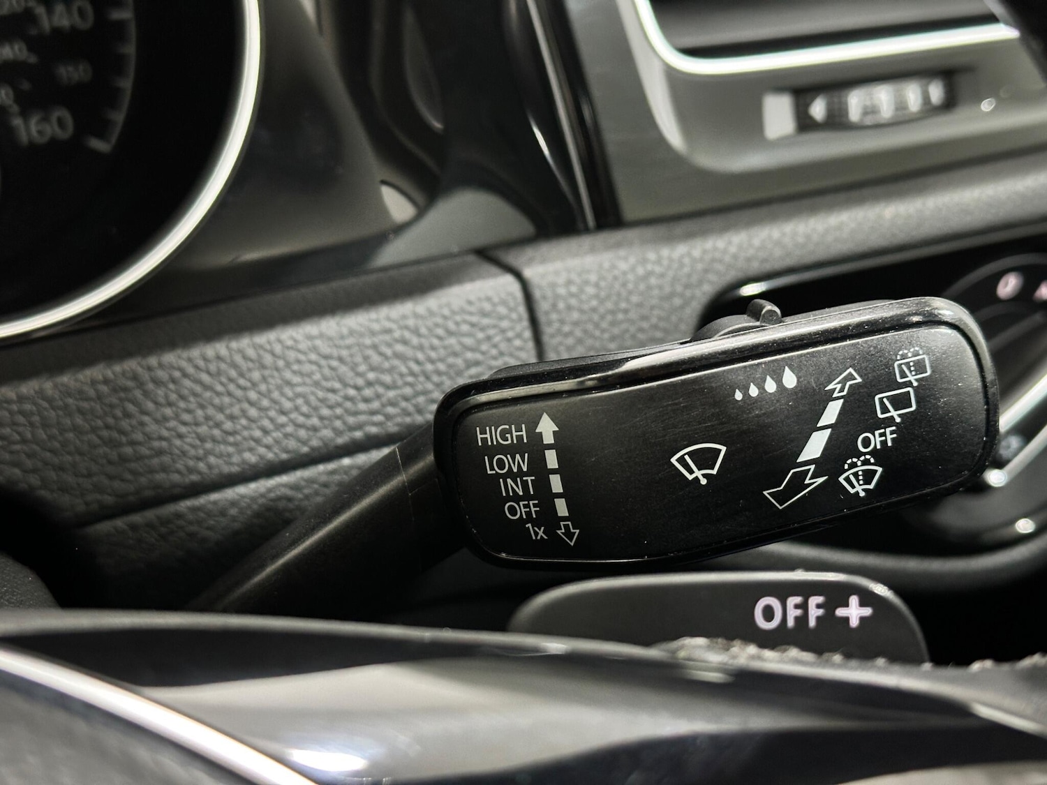 Used Volkswagen Golf for sale - 77825148: Photo 16