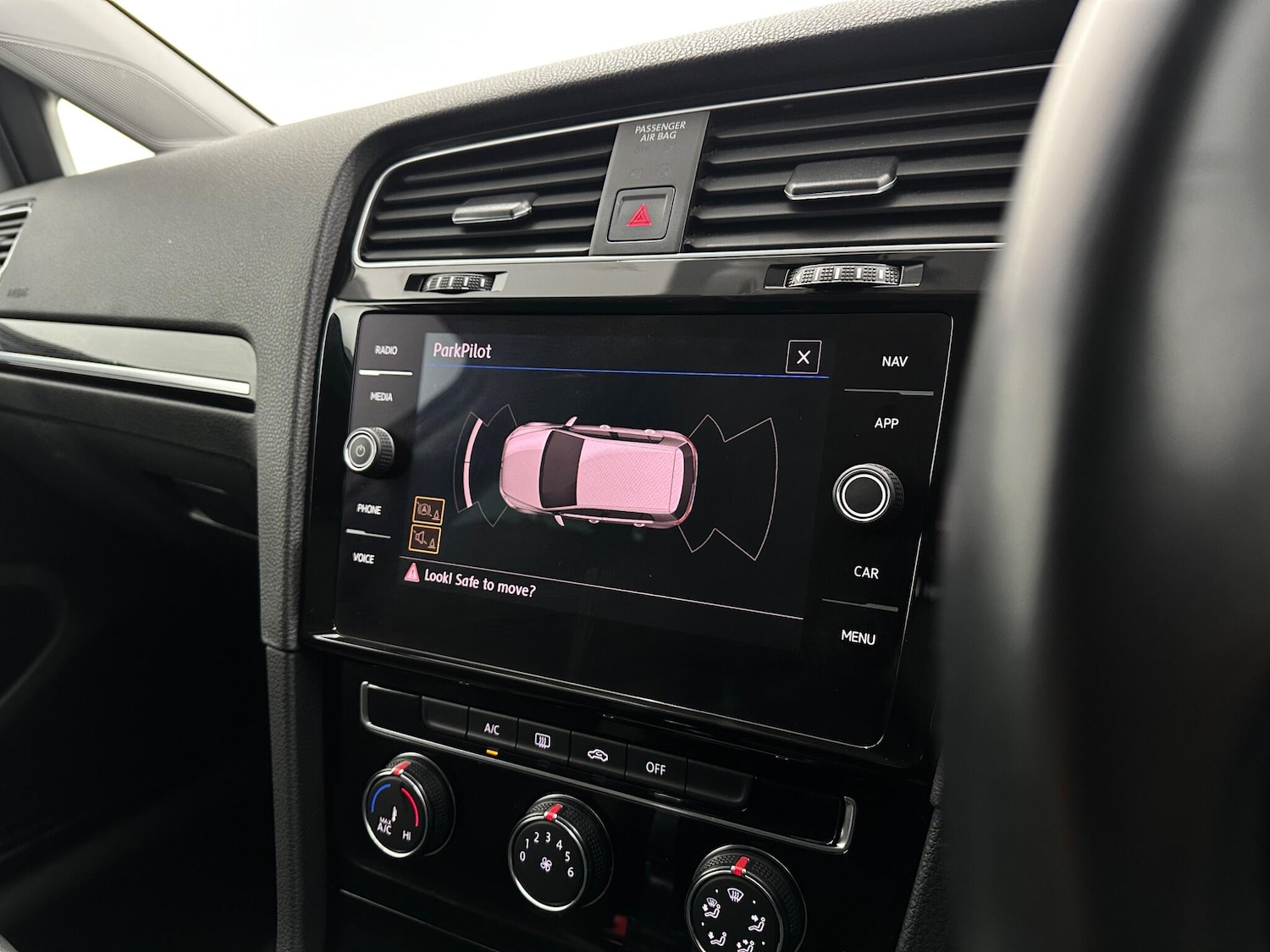 Used Volkswagen Golf for sale - 77825148: Photo 24