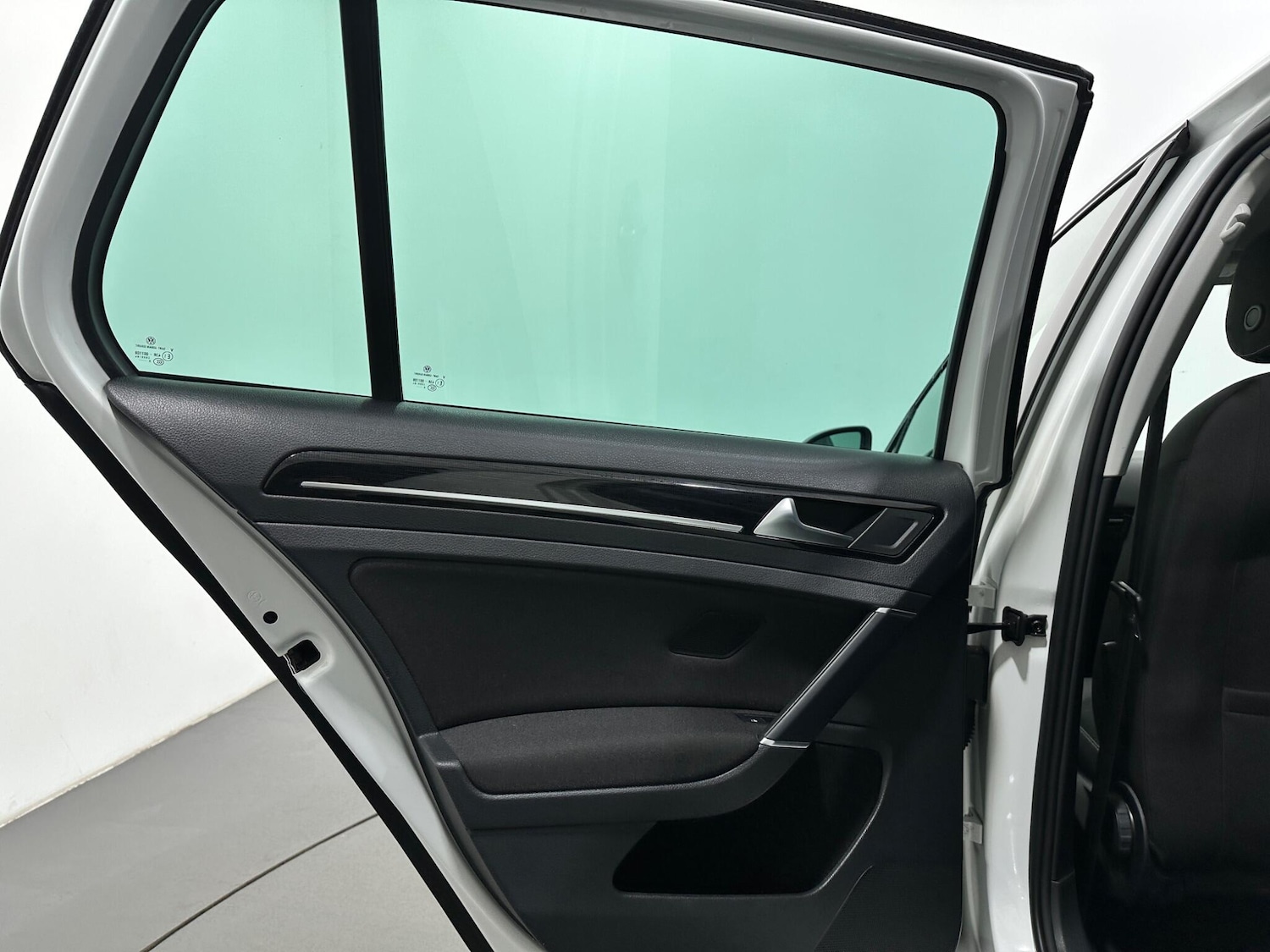 Used Volkswagen Golf for sale - 77825148: Photo 42