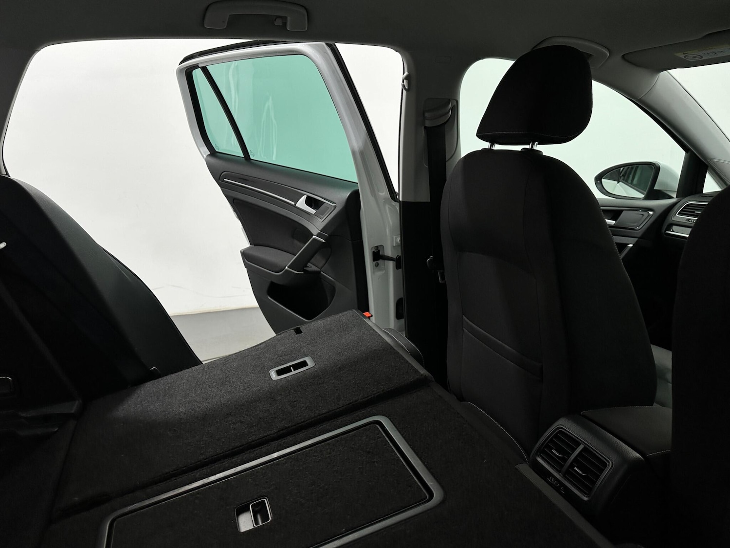 Used Volkswagen Golf for sale - 77825148: Photo 48