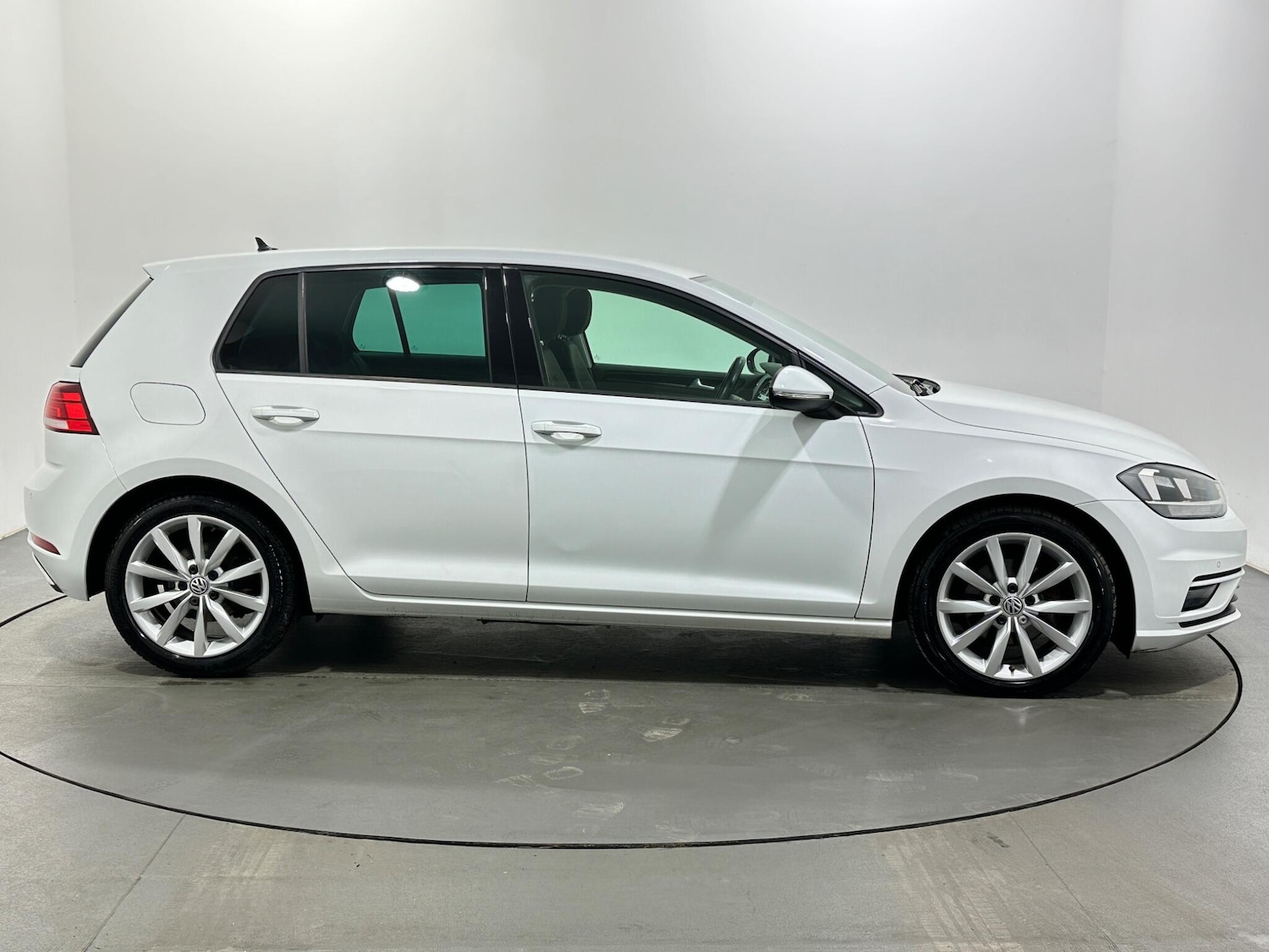 Used Volkswagen Golf for sale - 77825148: Photo 9