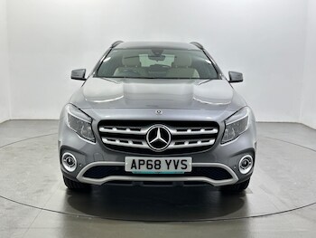 Used Mercedes-Benz GLA 2019 for sale - 78809308: Photo