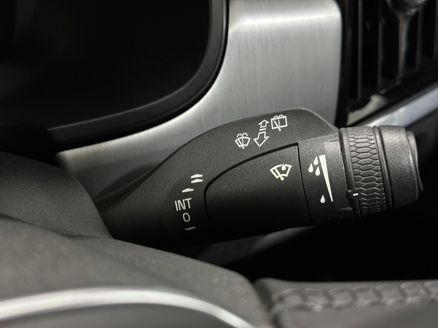 Used Volvo V90 2018 for sale - 76878880: Photo 15