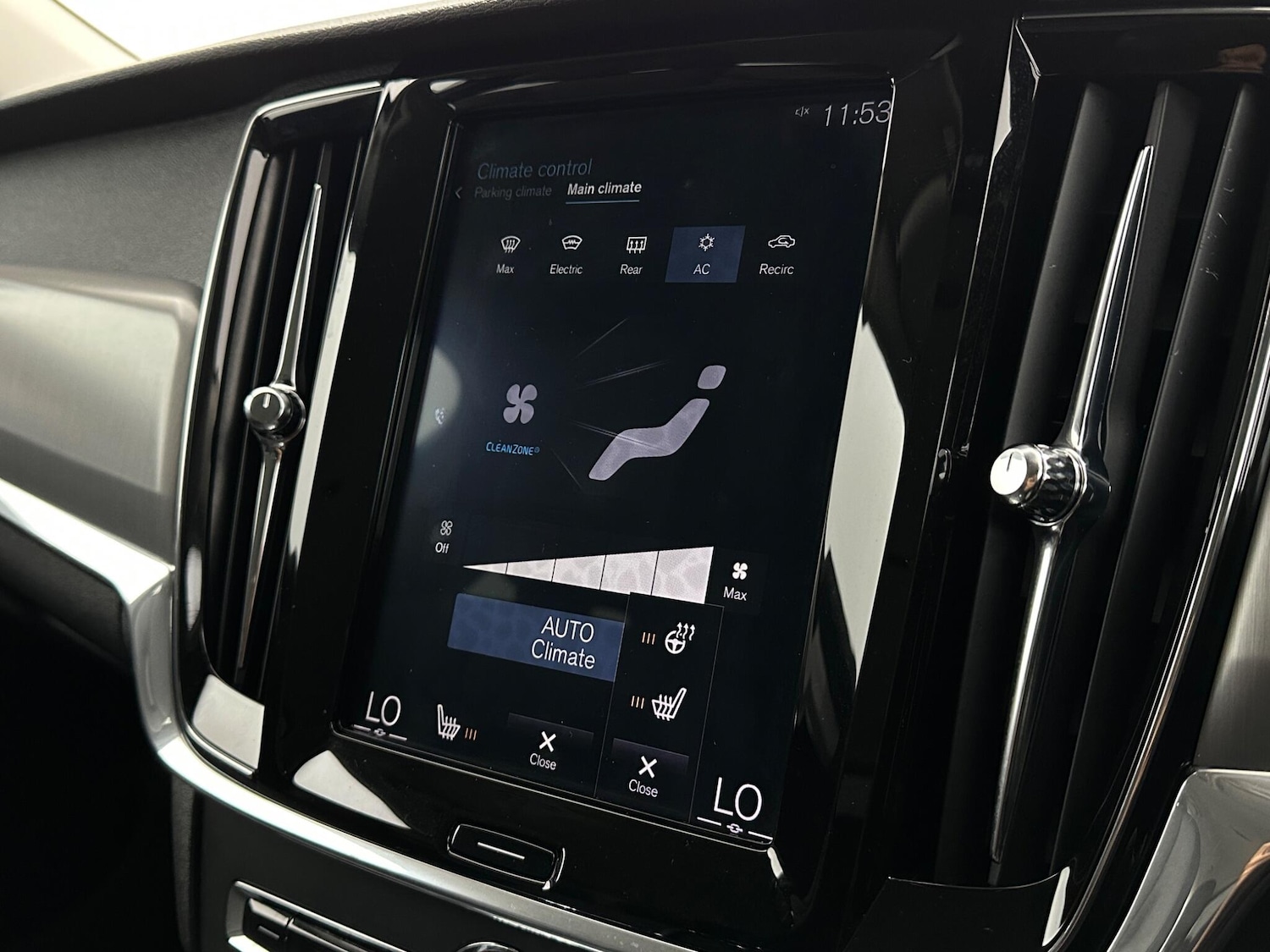 Used Volvo V90 2018 for sale - 76878880: Photo 24