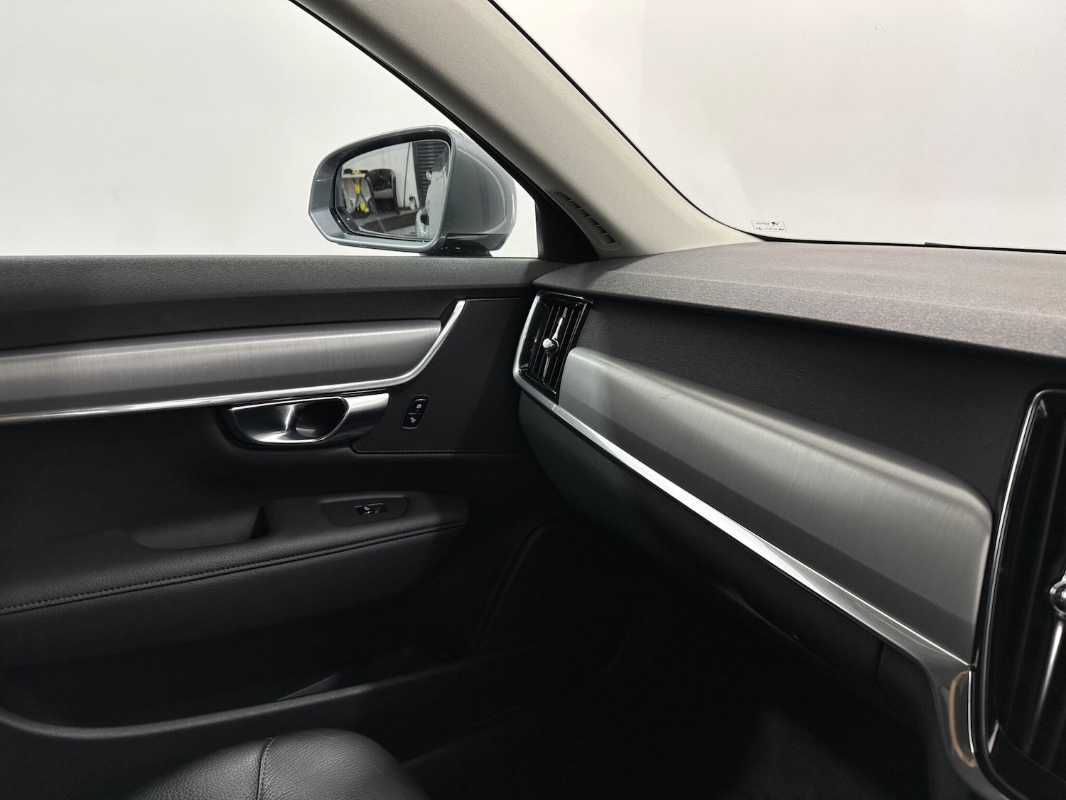 Used Volvo V90 2018 for sale - 76878880: Photo 25