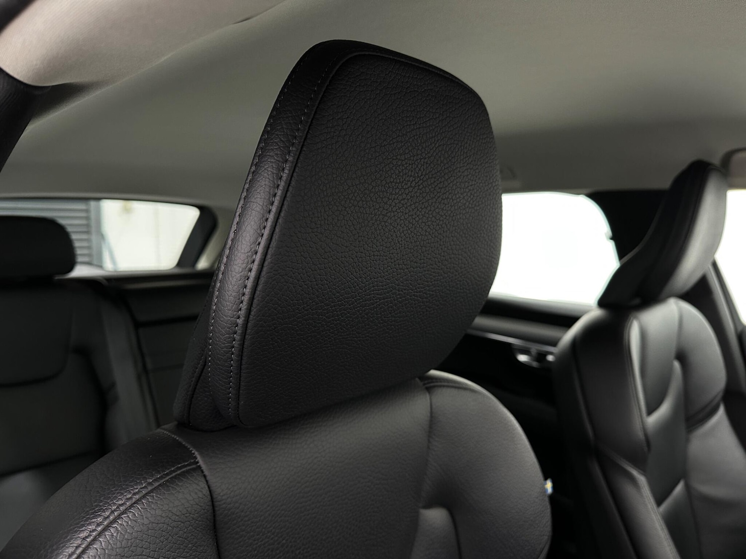 Used Volvo V90 2018 for sale - 76878880: Photo 30