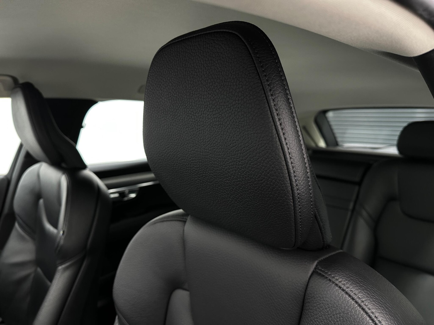 Used Volvo V90 2018 for sale - 76878880: Photo 34