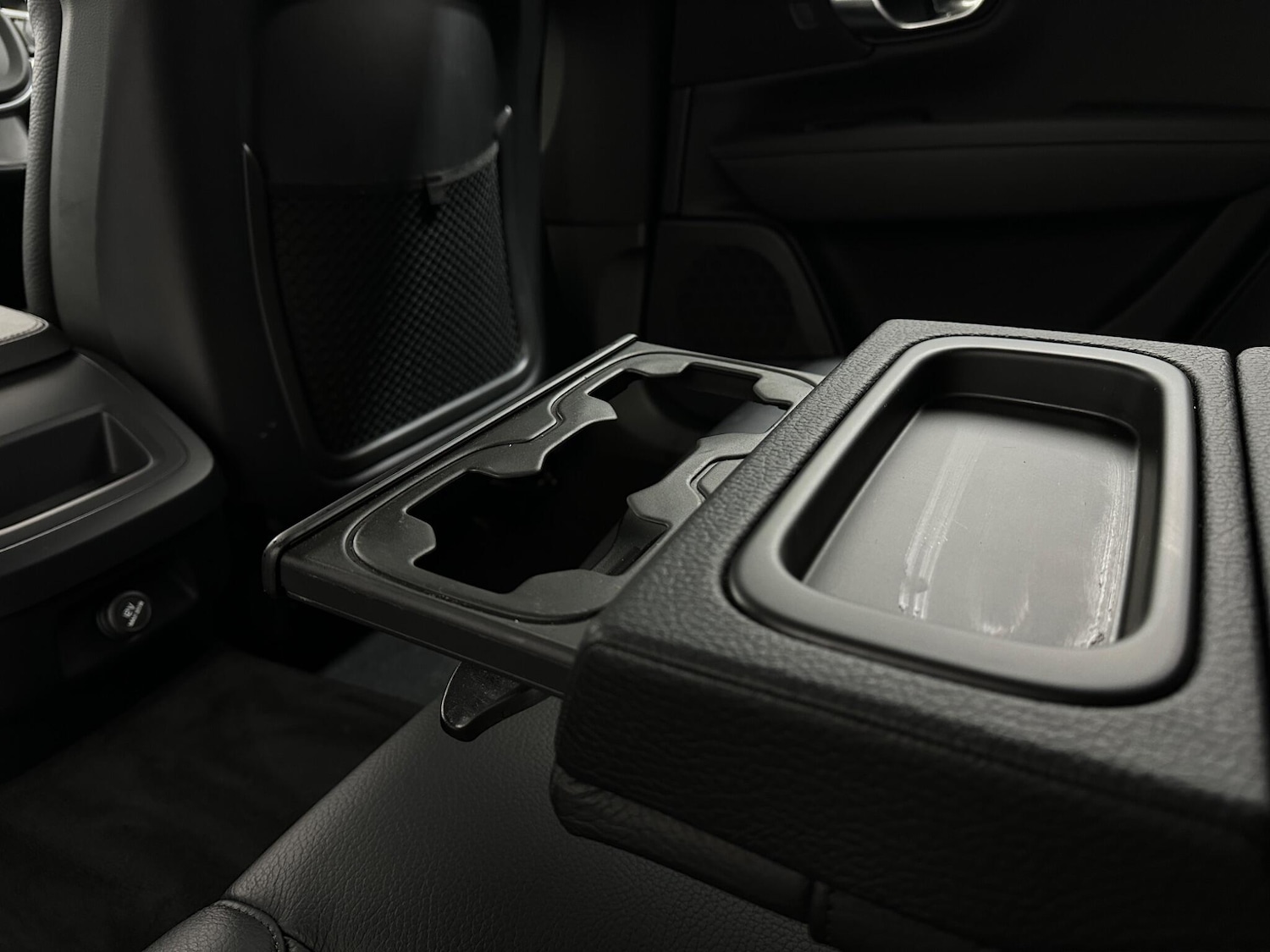 Used Volvo V90 2018 for sale - 76878880: Photo 38