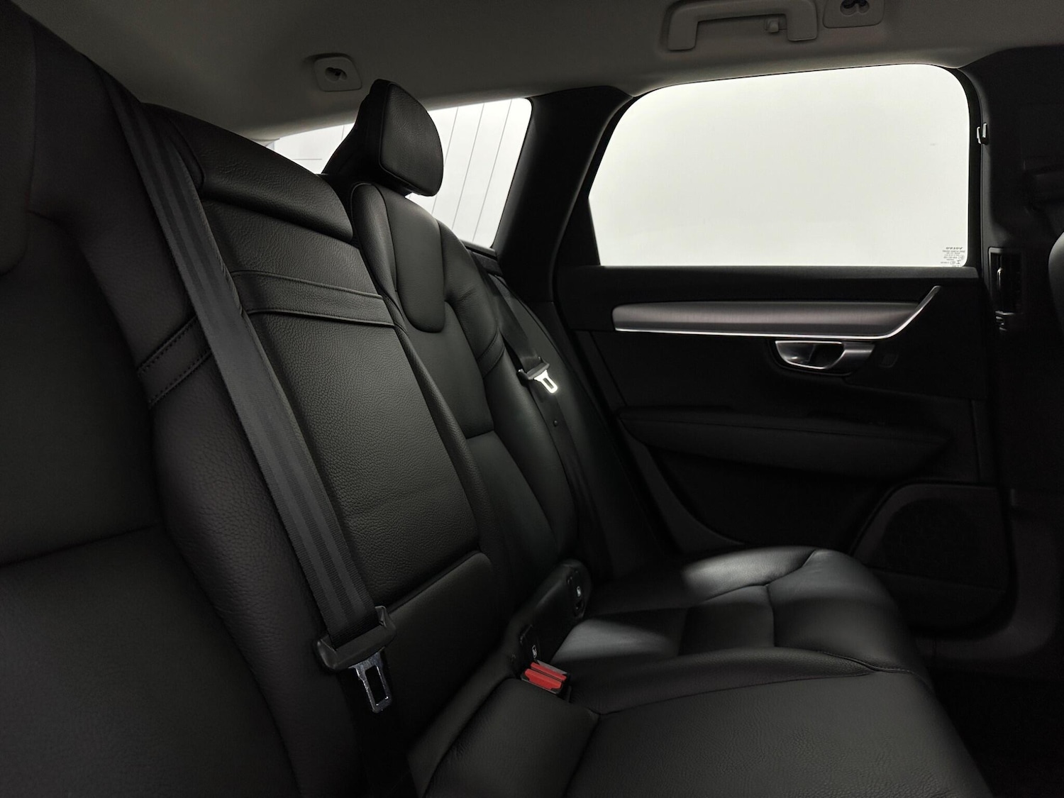 Used Volvo V90 2018 for sale - 76878880: Photo 41