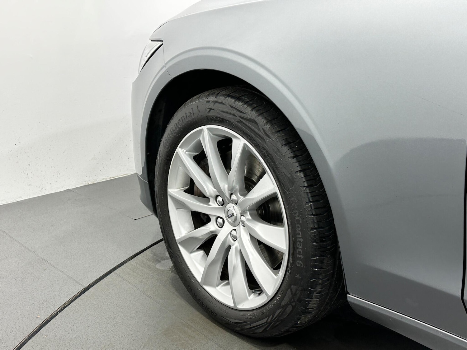 Used Volvo V90 2018 for sale - 76878880: Photo 50