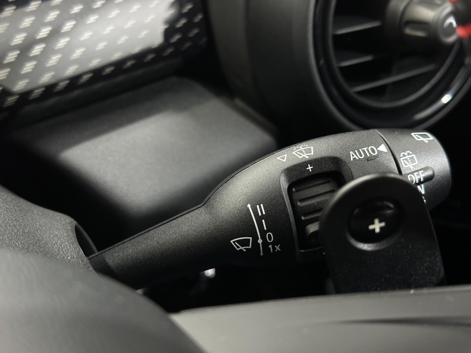 Used MINI Hatch 2020 for sale - 76878856: Photo 15