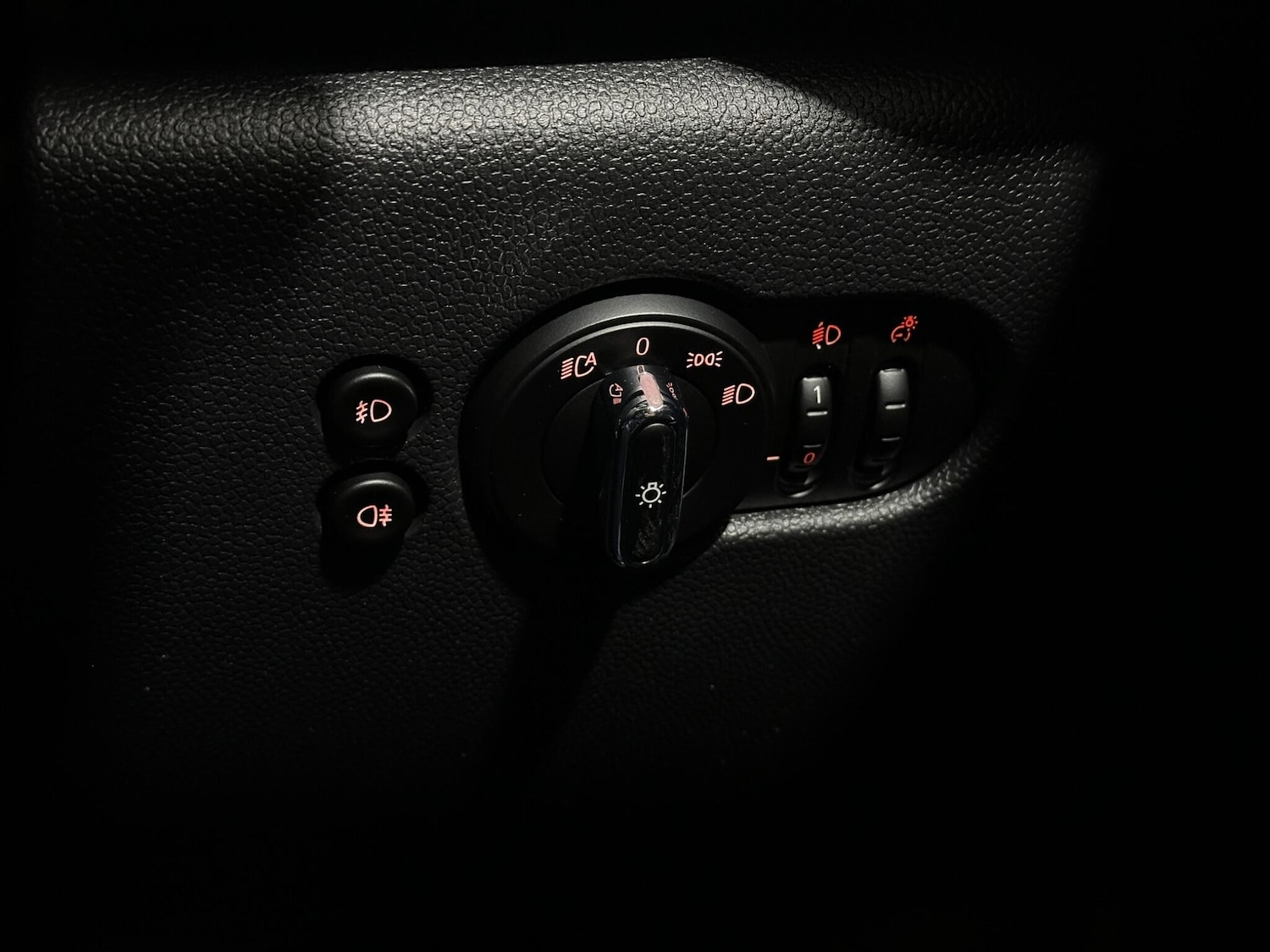 Used MINI Hatch 2020 for sale - 76878856: Photo 16