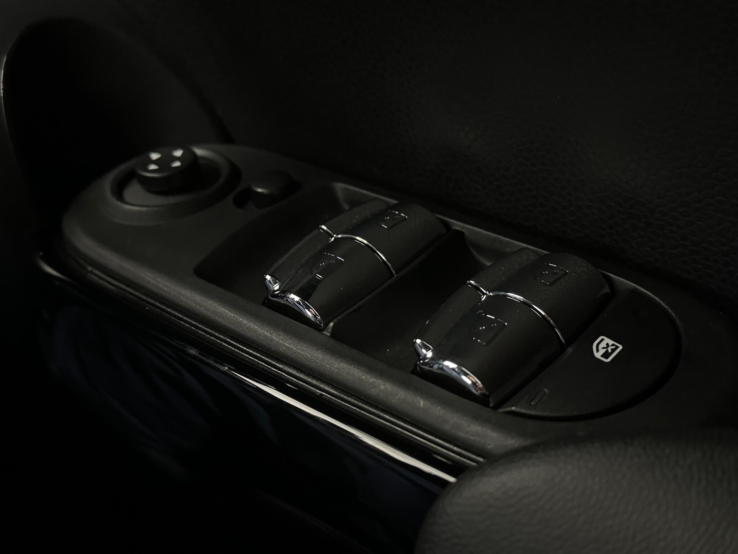 Used MINI Hatch 2020 for sale - 76878856: Photo 18