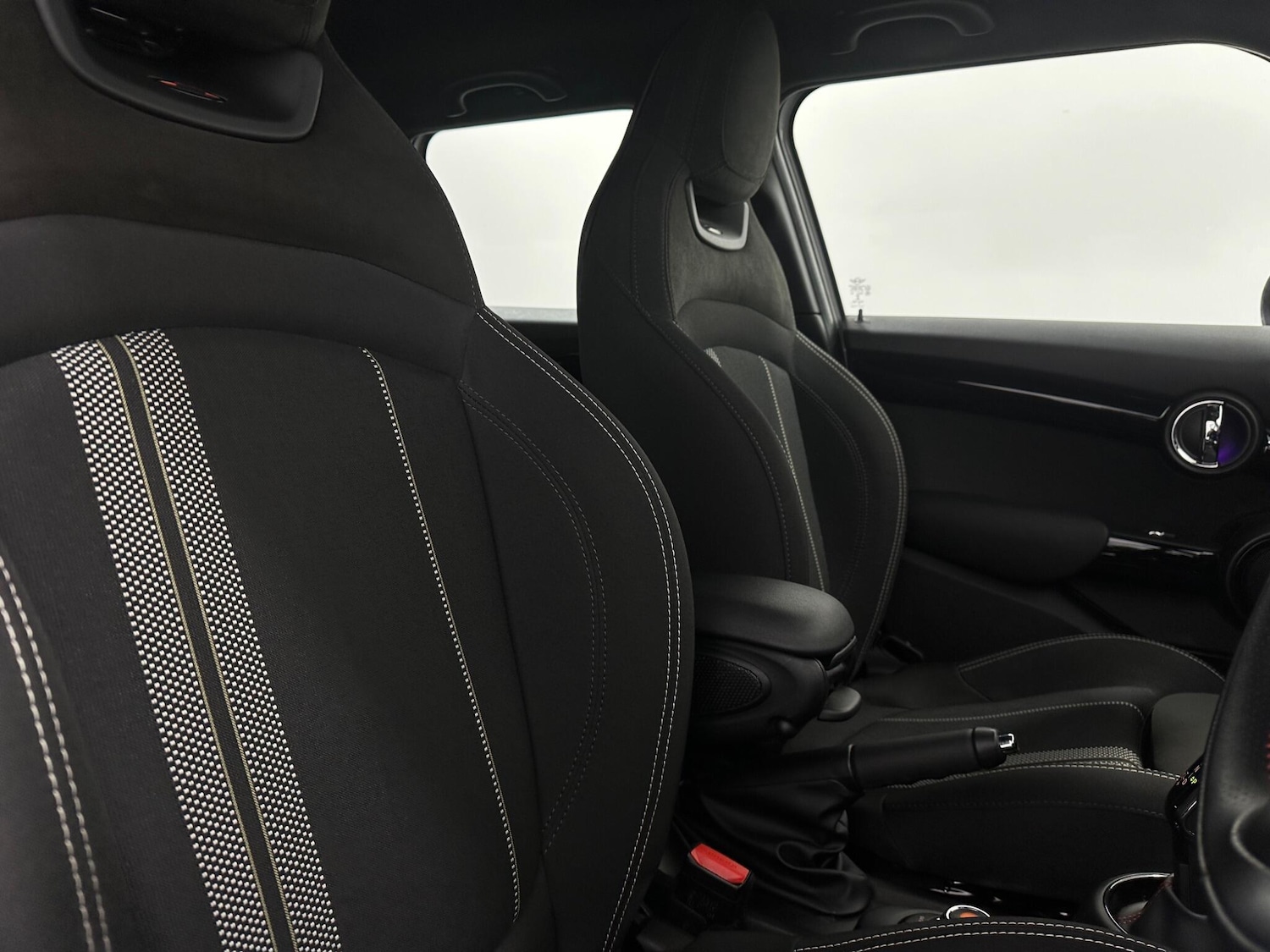 Used MINI Hatch 2020 for sale - 76878856: Photo 30