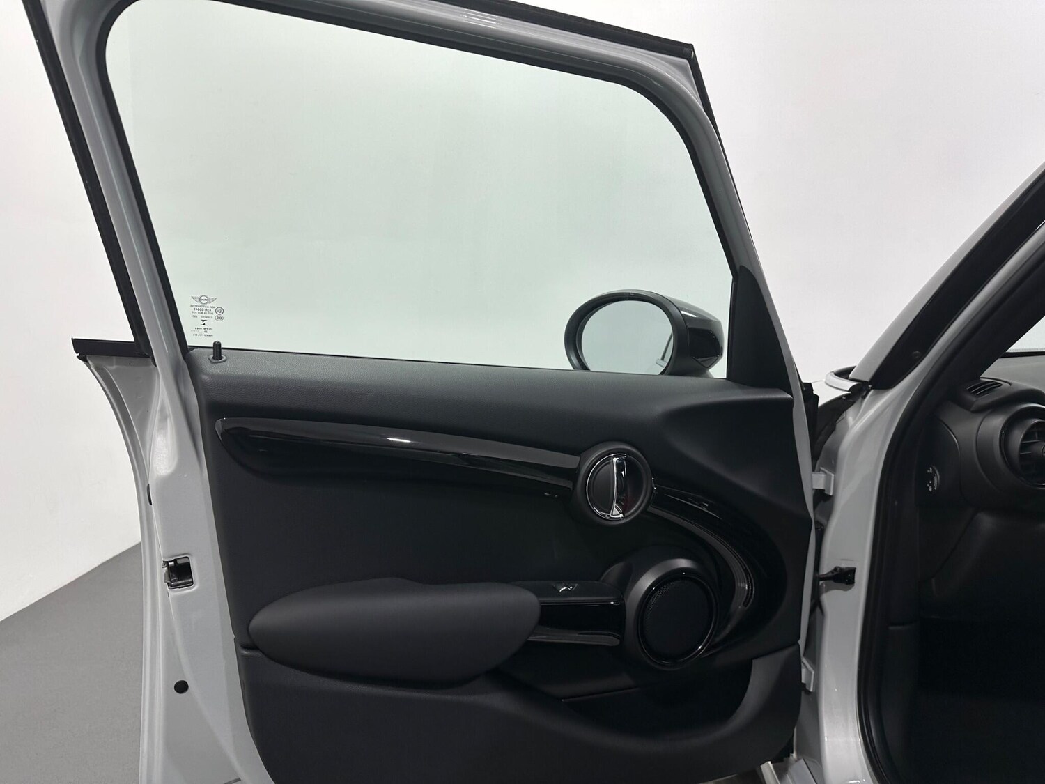 Used MINI Hatch 2020 for sale - 76878856: Photo 36