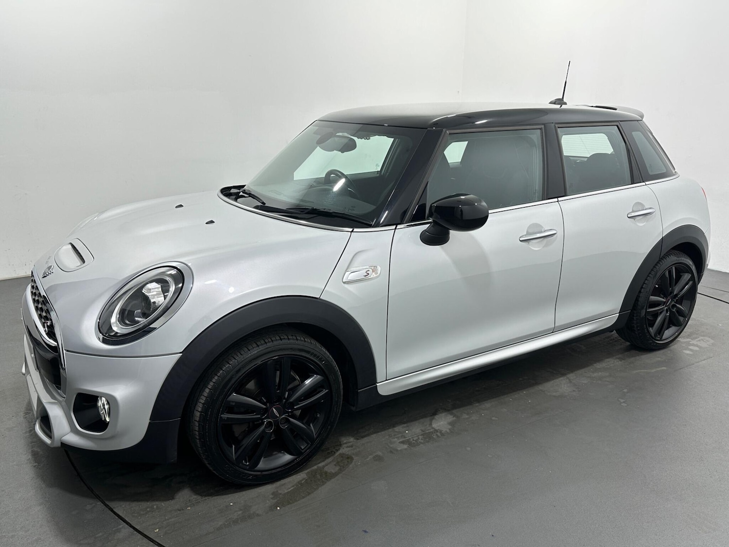 Used MINI Hatch 2020 for sale - 76878856: Photo 52