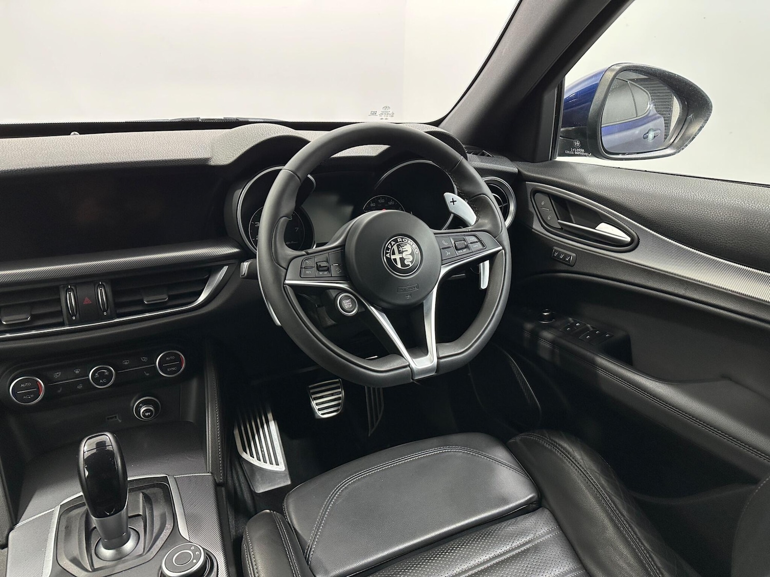 Used Alfa Romeo Stelvio 2018 for sale - 76992420: Photo 11