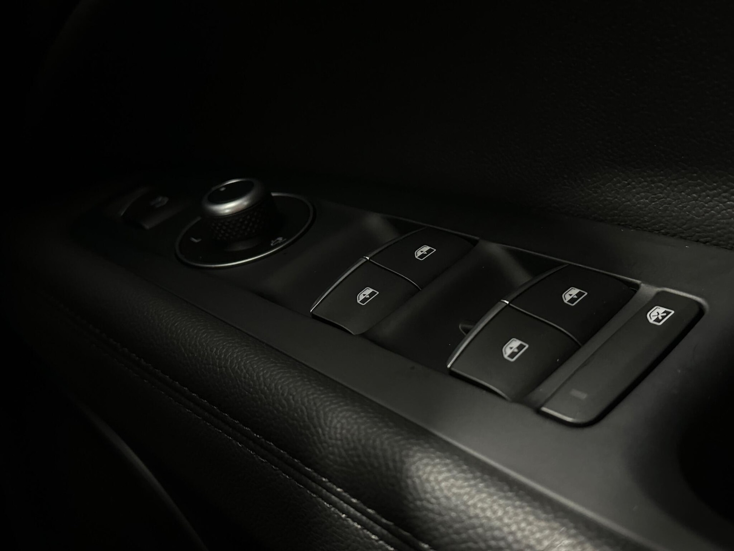 Used Alfa Romeo Stelvio 2018 for sale - 76992420: Photo 19