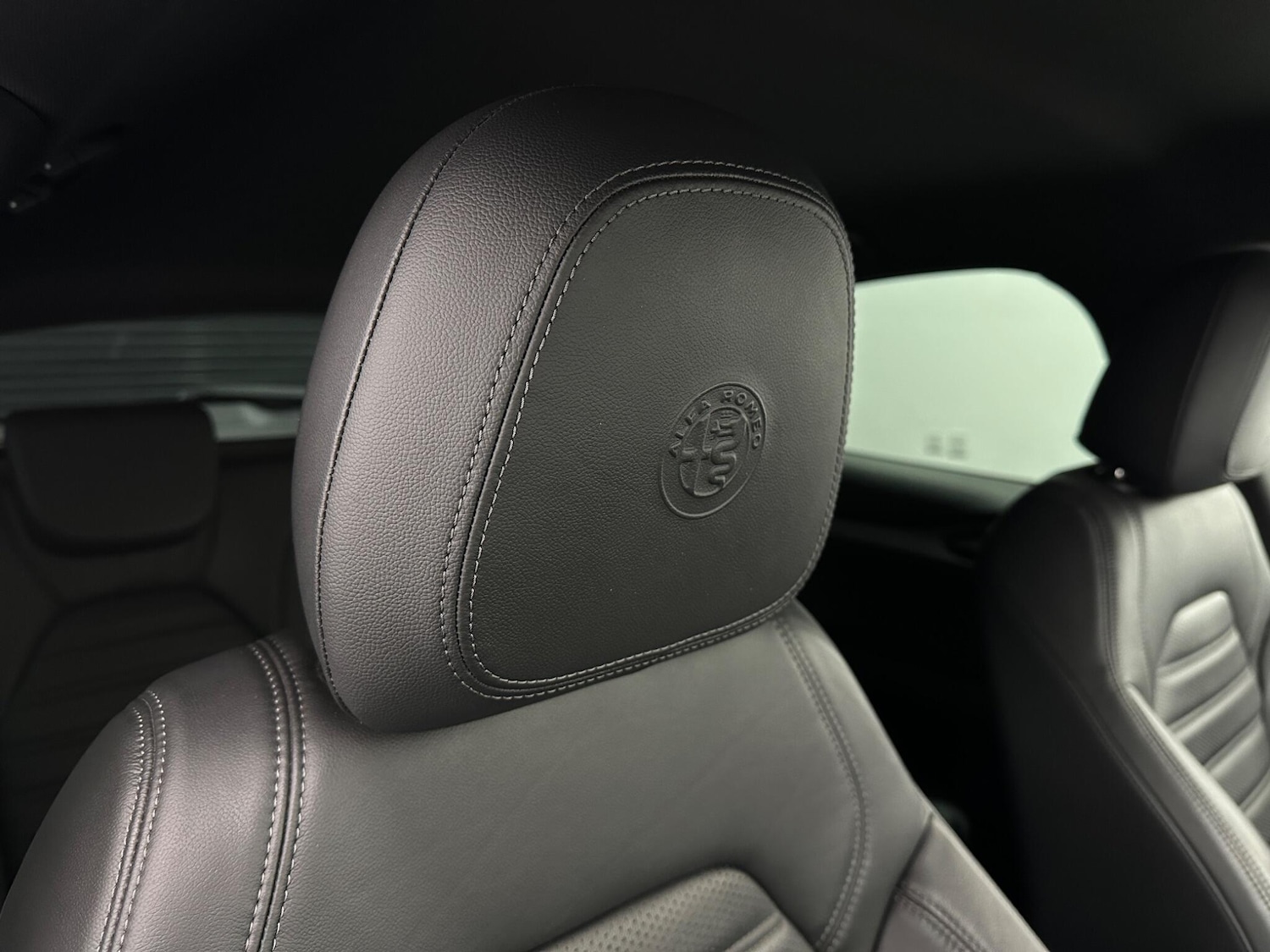 Used Alfa Romeo Stelvio 2018 for sale - 76992420: Photo 33