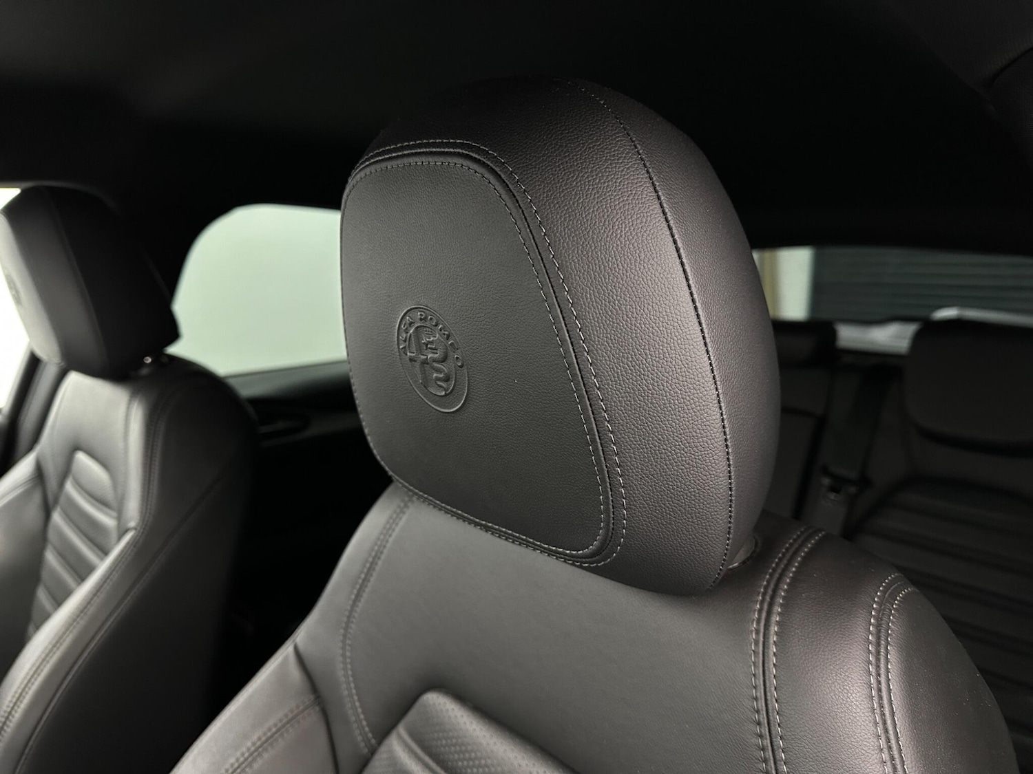 Used Alfa Romeo Stelvio 2018 for sale - 76992420: Photo 37