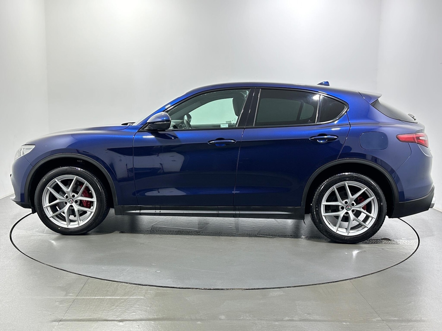 Used Alfa Romeo Stelvio 2018 for sale - 76992420: Photo 5