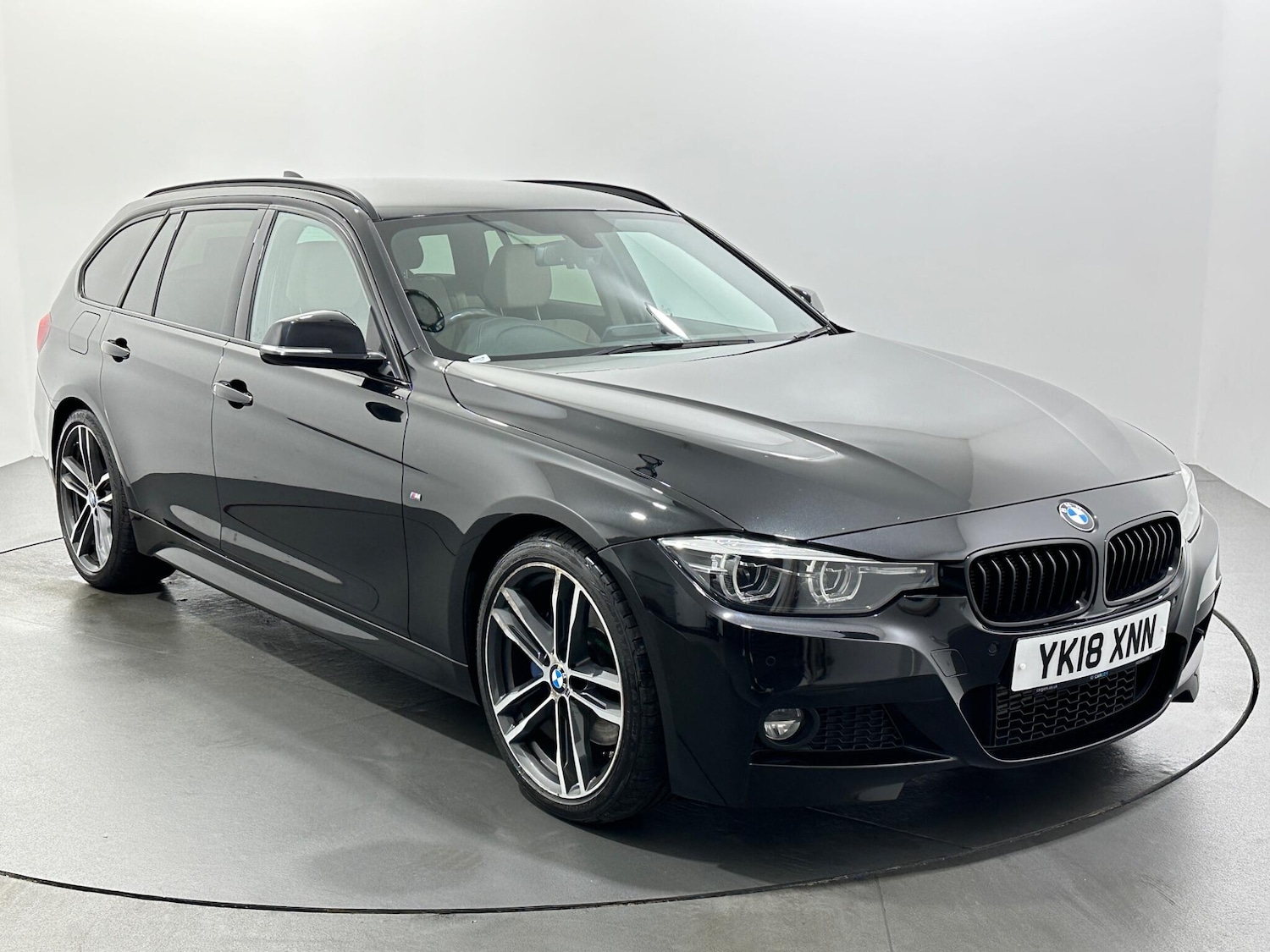 Used BMW 3 Series 2018 for sale - 76878454: Photo 1