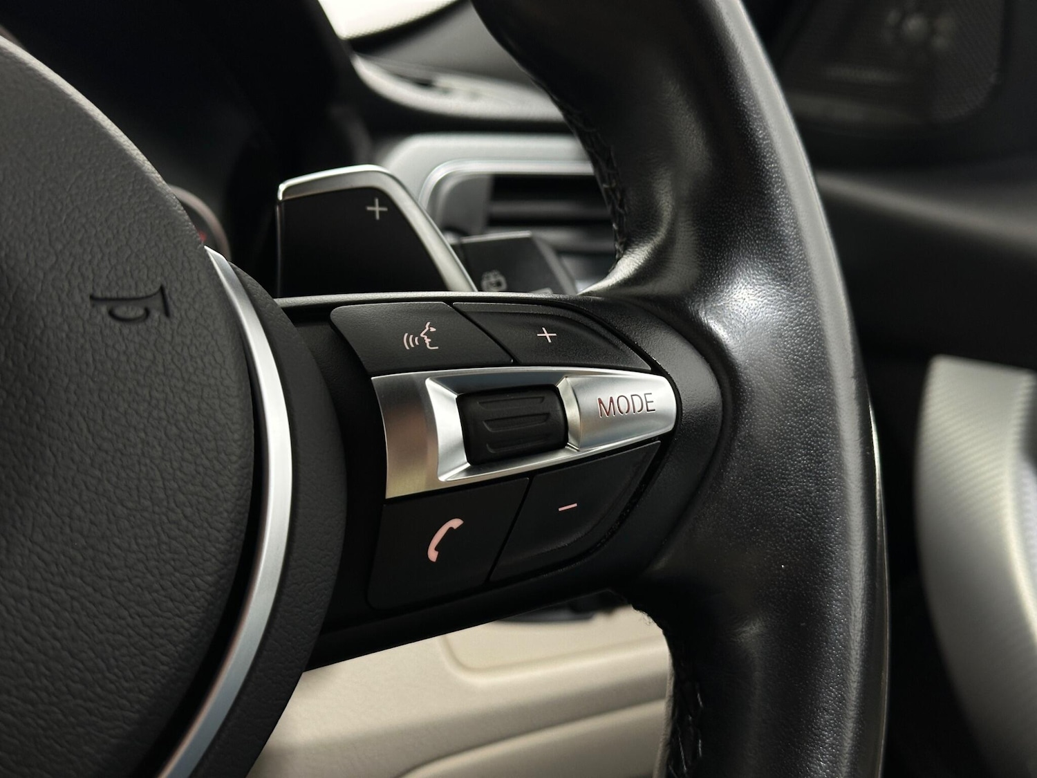 Used BMW 3 Series 2018 for sale - 76878454: Photo 15