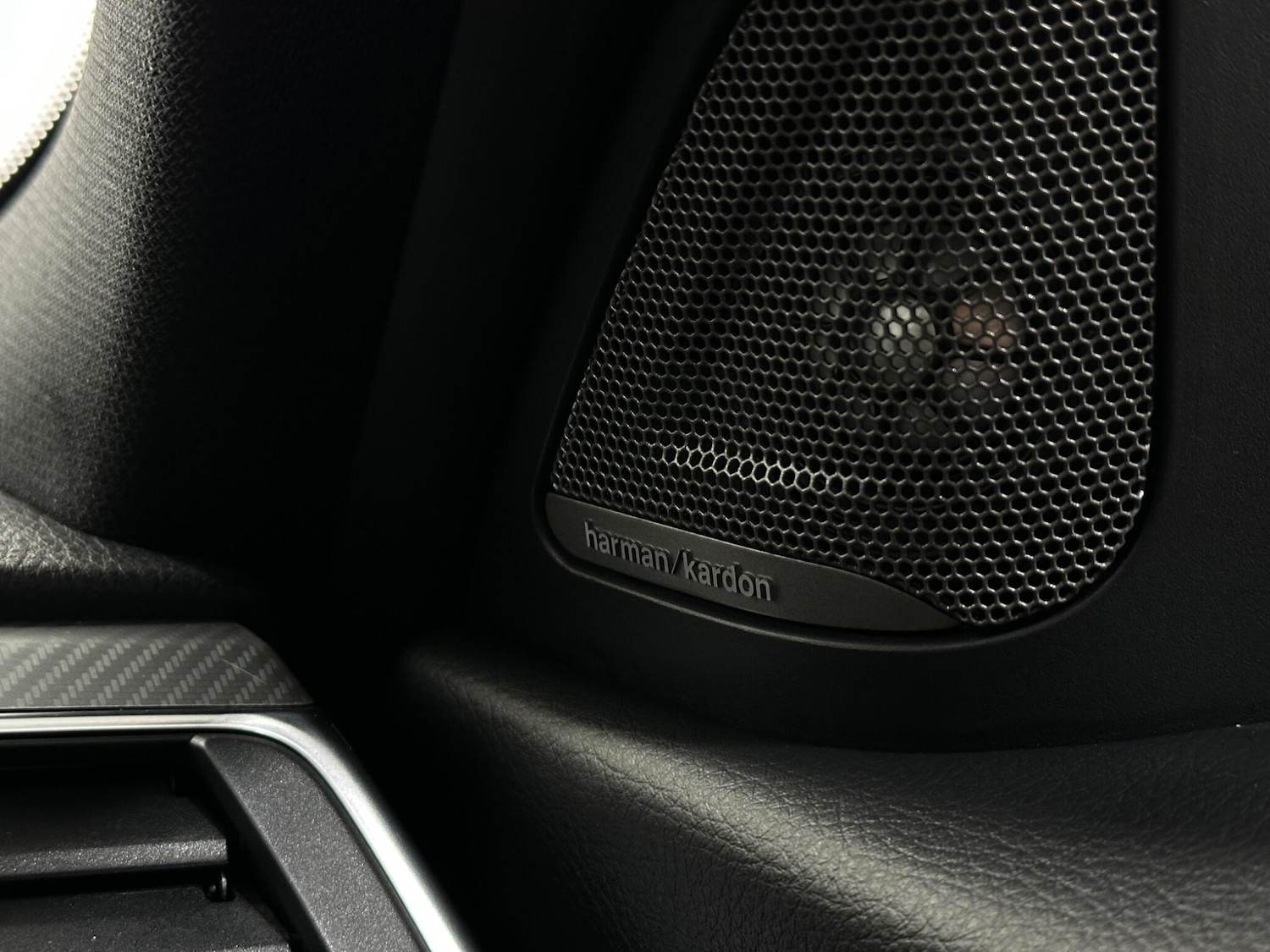 Used BMW 3 Series 2018 for sale - 76878454: Photo 18