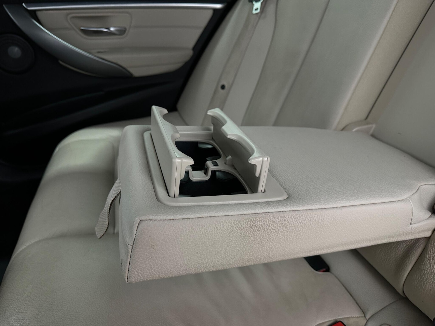 Used BMW 3 Series 2018 for sale - 76878454: Photo 39