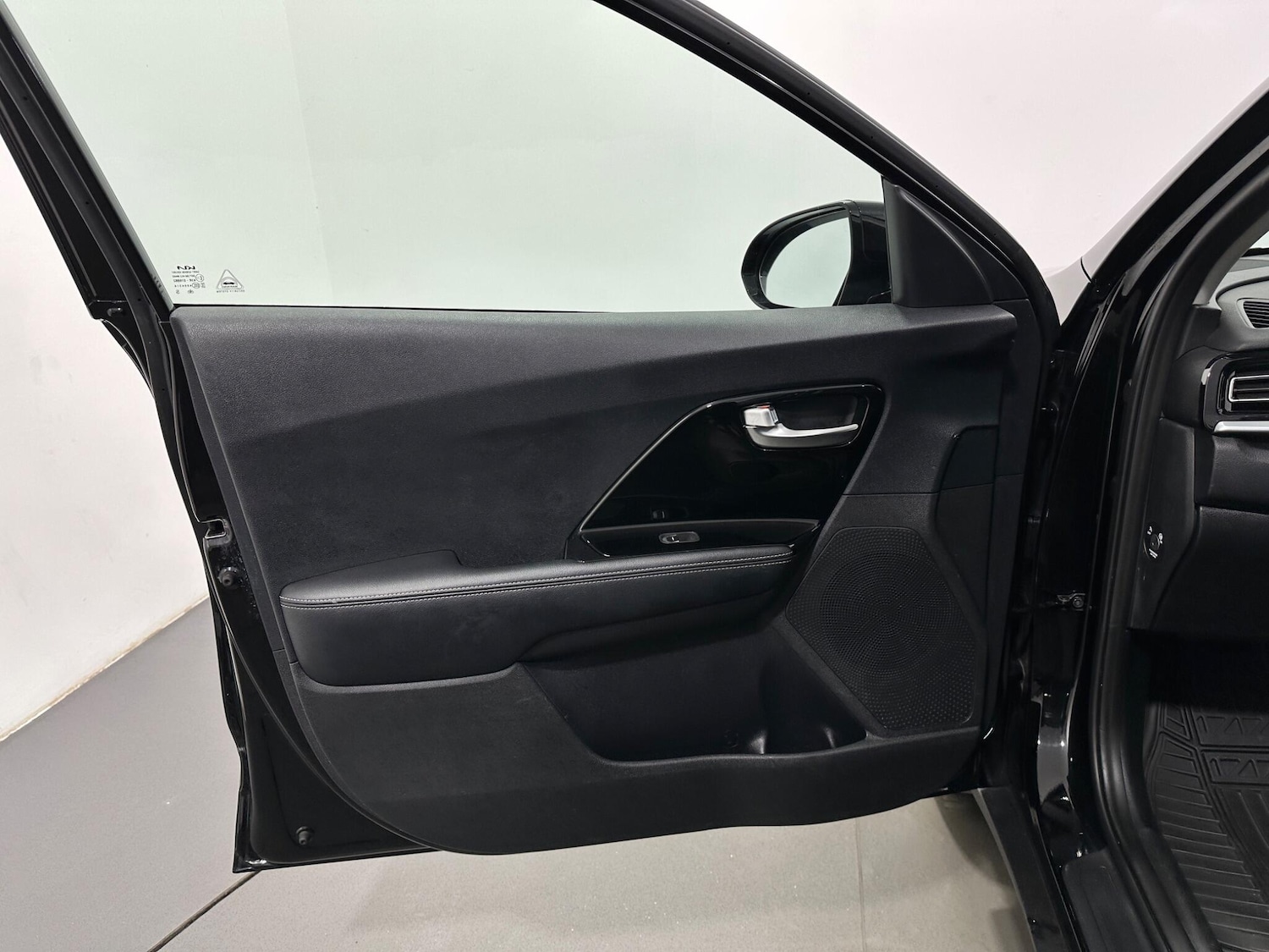 Used Kia Niro for sale - 77737382: Photo 35