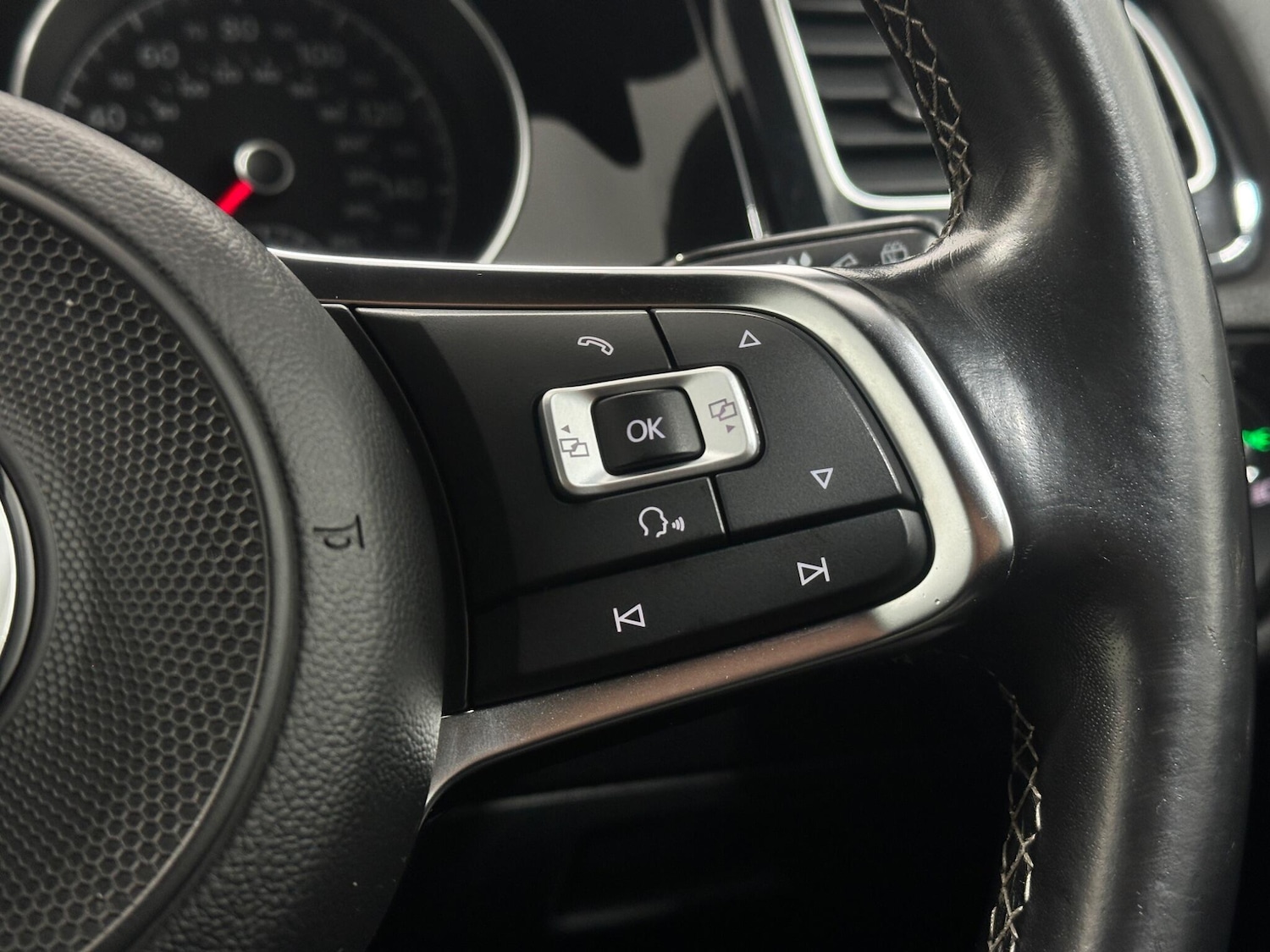 Used Volkswagen Golf 2018 for sale - 77784189: Photo 15