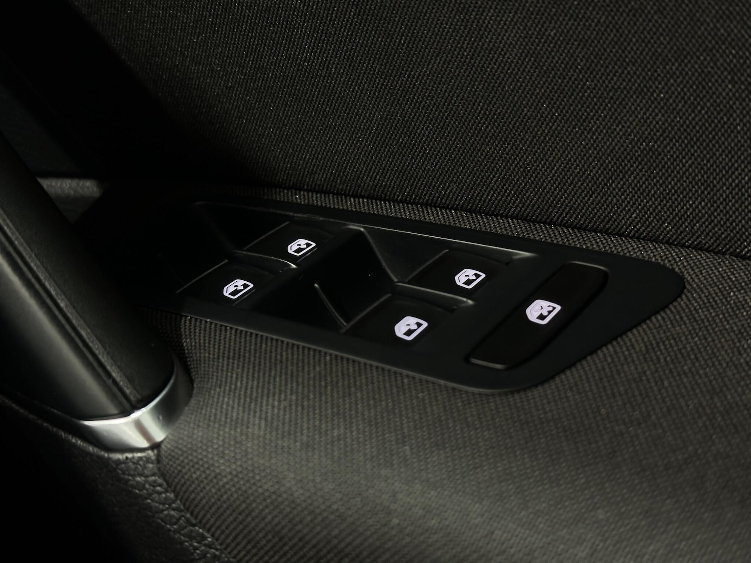 Used Volkswagen Golf 2018 for sale - 77784189: Photo 18