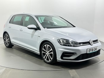 Used Volkswagen Golf 2018 for sale - 77784189: Photo