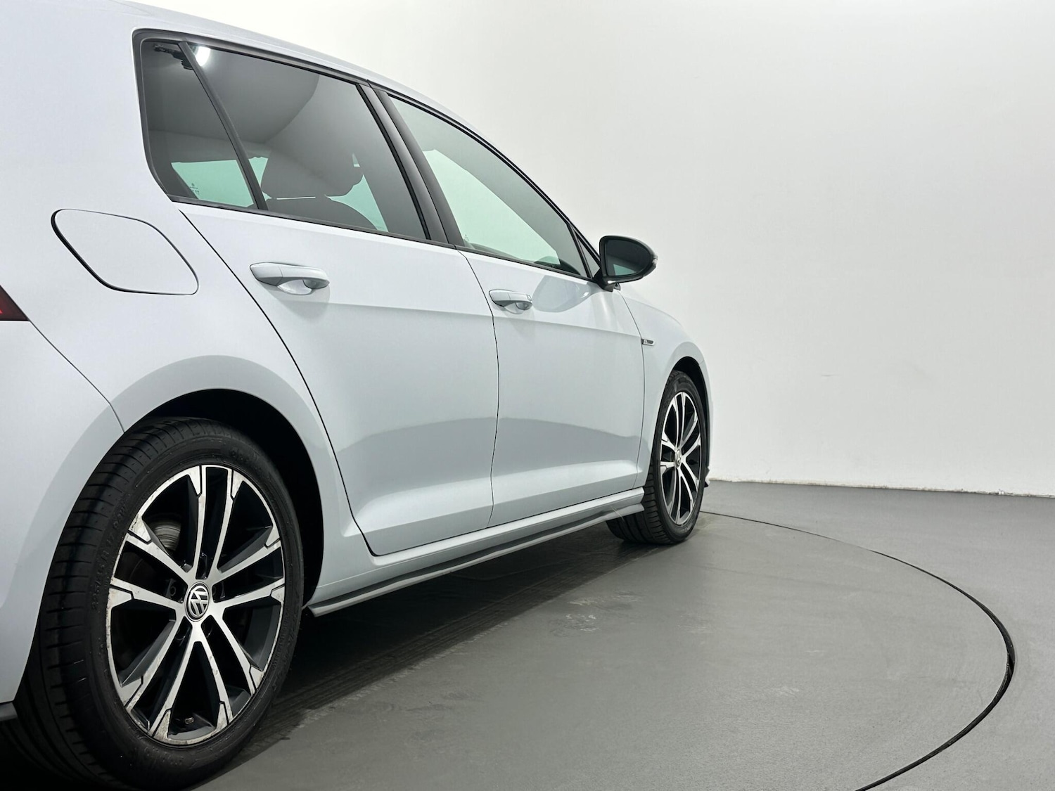 Used Volkswagen Golf 2018 for sale - 77784189: Photo 51