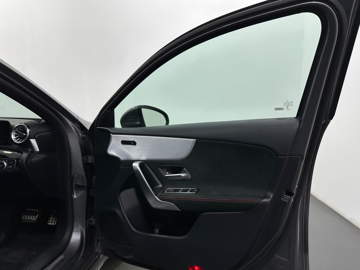 Used Mercedes-Benz A-Class for sale - 78156827: Photo 35