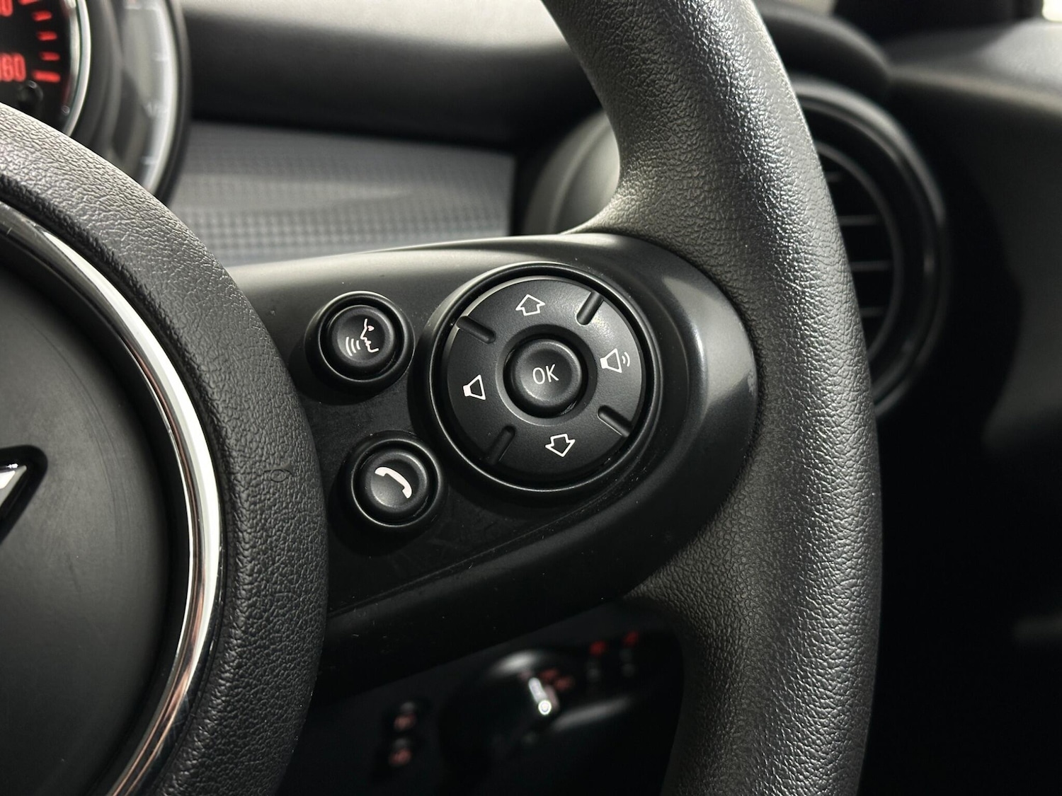 Used MINI Hatch 2018 for sale - 77091775: Photo 14