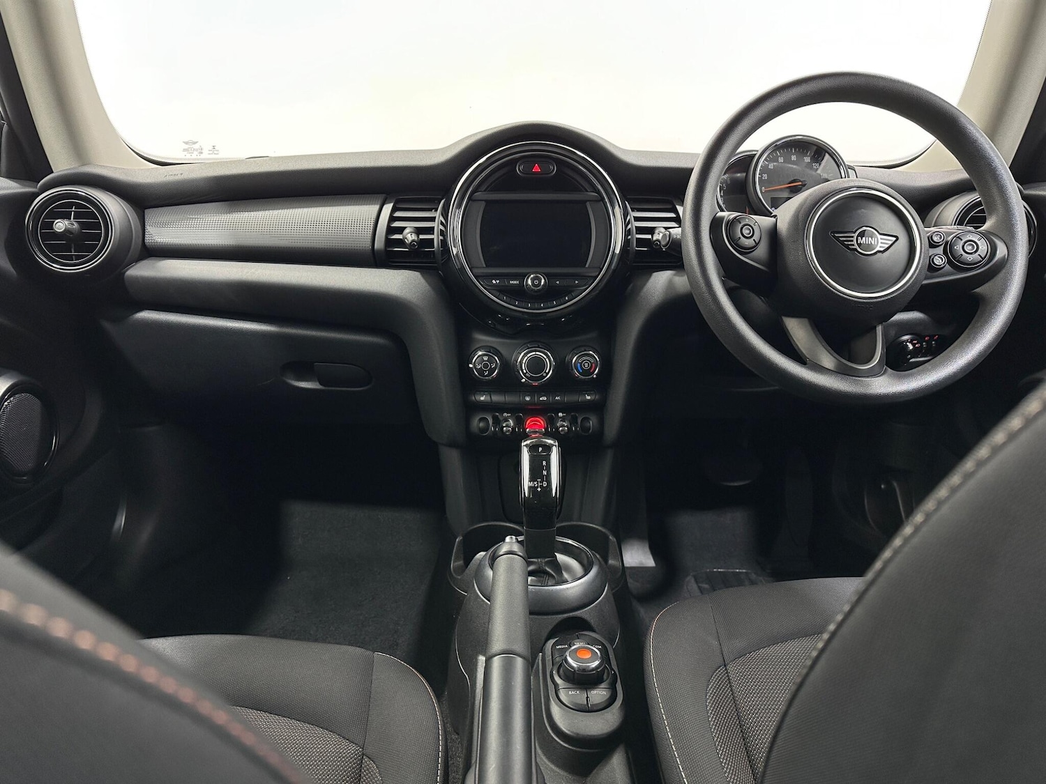 Used MINI Hatch 2018 for sale - 77091775: Photo 18