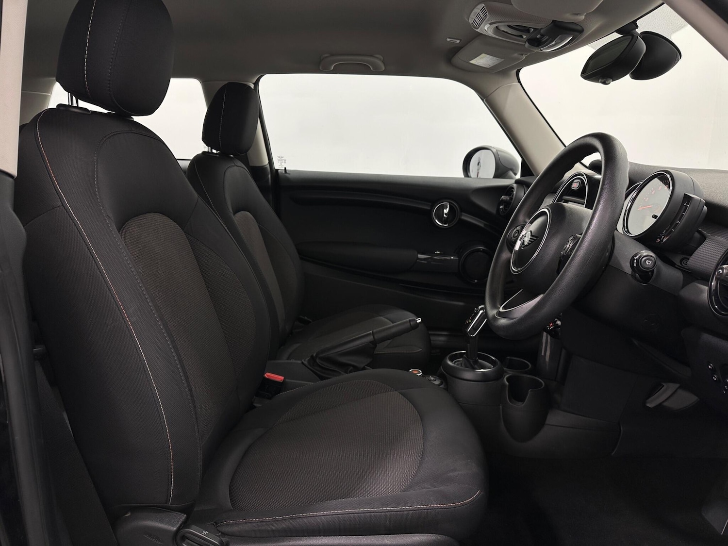 Used MINI Hatch 2018 for sale - 77091775: Photo 27